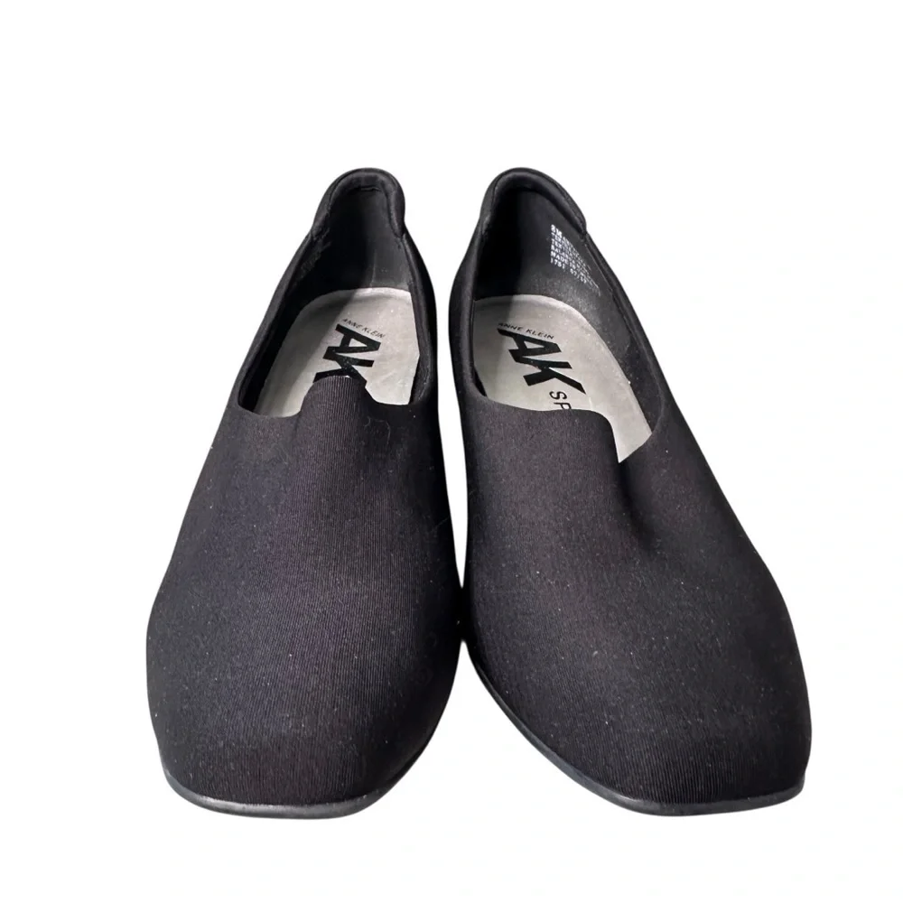 Anne Klein Sport slip style